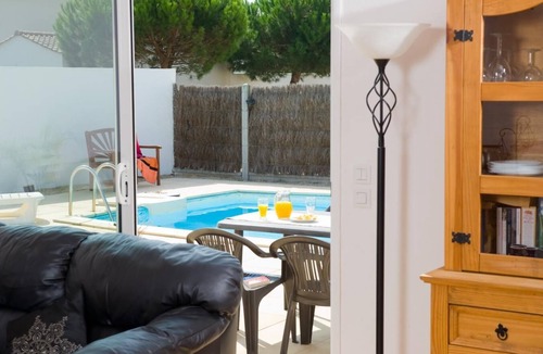 Saint-Jean-de-Monts Villa | Terrace, parking, tv, 104m², Saint-Jean-de-Monts