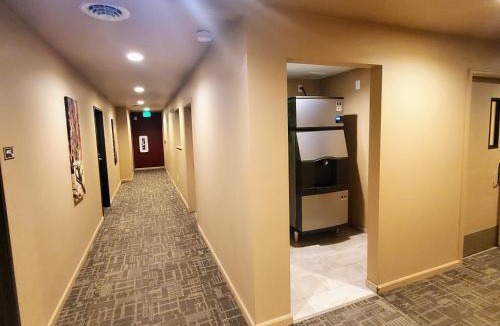 Fort Morgan Hotel | Terrace Park Inn