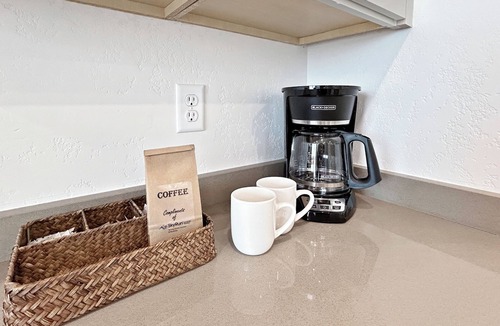 Grand Junction House | Terrace Pet-Friendly w/Workspace & Garage