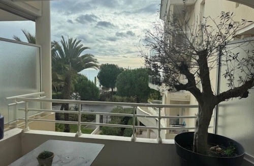 La Bocca Apartment | Terrace & Pool Just Steps from the Beach