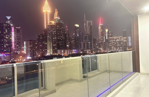 Trade Center Apartment | Terrace stunning Burj view , 2 bedroom apartment 5 mins to dubai mall