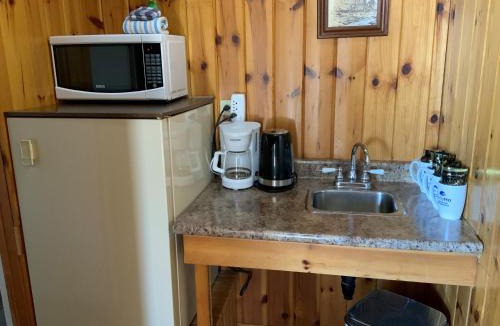 Lake of Bays Hotel | Terrace Villa 44