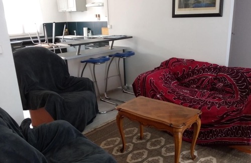 Tarbes House | TERRACED HOUSE WITH PATIO AND PARKING