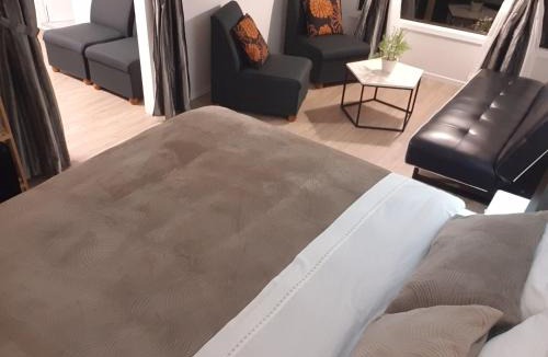 Te Awamutu House | Terracotta Cottage