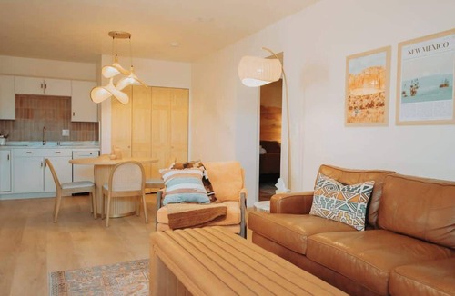 South Broadway Apartment | "Terracotta Suite" @ ArnoTriplex! Pet Friendly!