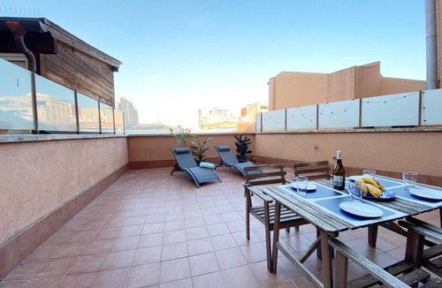 El Poble-sec Apartment | Terracotta Terrace in Poble Sec Barcelona