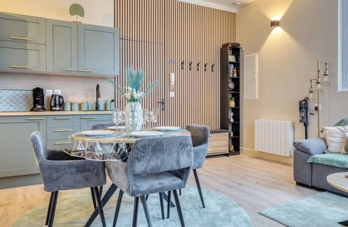 Rouen City Centre Apartment | Terracotta, votre F2 rénové avec ascenseur proche Cathédrale