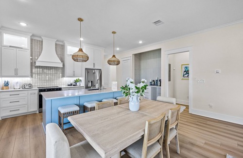 Isla Del Sol House | Terramar Getaway + Quick Beach Access + Public Pool Behind Home