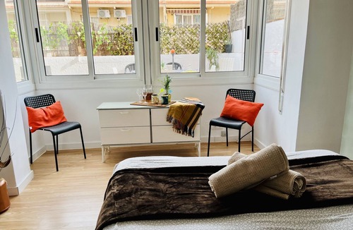 La Font d'en Fargues Apartment | Terrance Barcelona Calm & Leisure