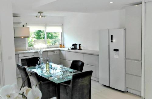 Vienne Apartment | Terrasse de Malissol