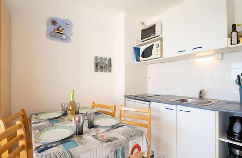 Le Grau-Du-Roi Apartment | Terrasse du Soleil by Interhome