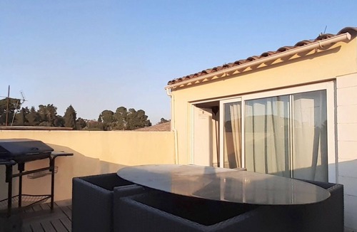 Saint-Jean-de-Vedas House | Terrasse SUR Toit+barbecue+tram Direct Montpellier