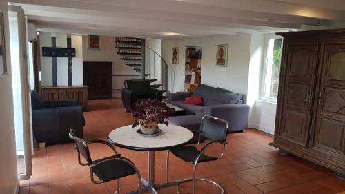 Ucel Apartment | terrasse sur l'Ardèche