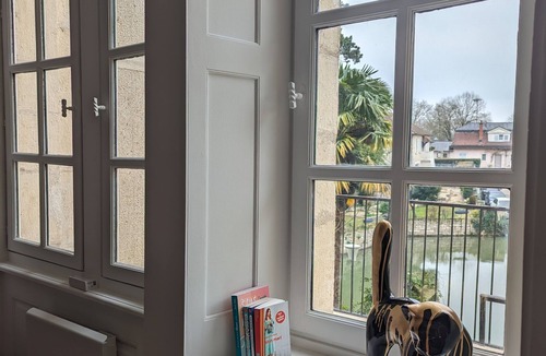 Paroisse Notre-Dame Apartment | Terrasse vue Imprenable Canal