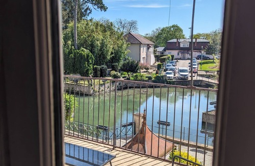 Paroisse Notre-Dame Apartment | Terrasse vue Imprenable Canal