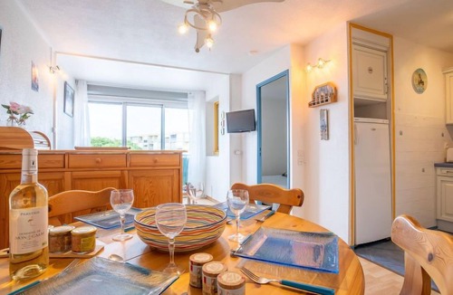 Le Grau-Du-Roi Apartment | Terrasses de la Baronnie by Interhome