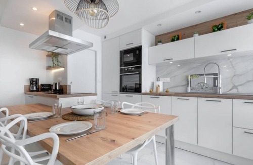 La Cote Radieuse Apartment | Terrasses du Levant by Interhome