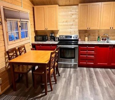 Seguin House | Terrawoods Pine Cottage
