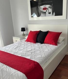 Abena Apartment | Terraza al Pirineo 3 Rooms