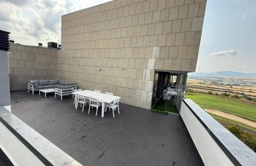 Abena Apartment | Terraza al Pirineo 3 Rooms