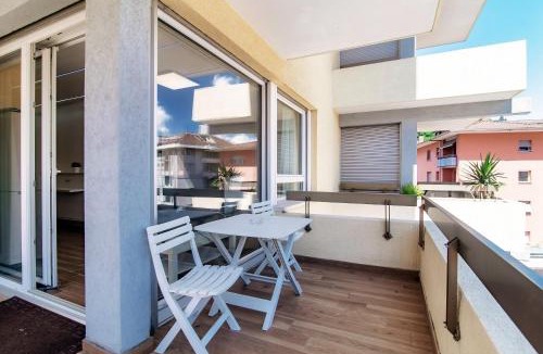 Paradiso Apartment | Terrazza Paradiso 2 by Quokka 360 - Bright Studio with Balcony
