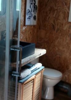 Saint-Maurice-les-Couches House | Terre divine