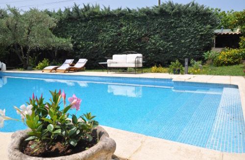 Issirac House | Terre d'Oliviers
