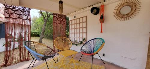 Vestric-et-Candiac House | Terre de Boheme