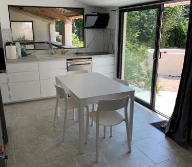 Nyons Apartment | Terre de Lumière 3