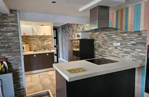 Longfosse Apartment | Terre et mer