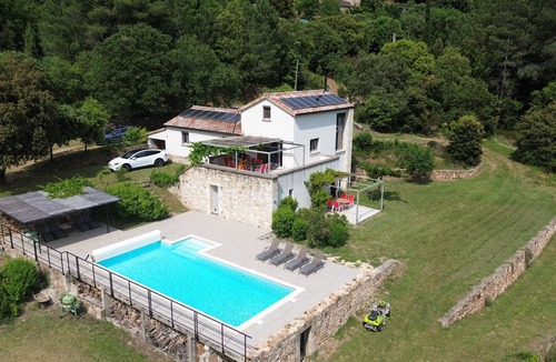 Saint-Pierre-Saint-Jean Villa | Terre Rouge - An oasis of tranquillity with panoramic views