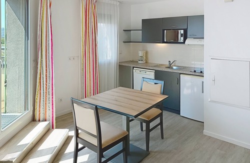 Centre Ville Rive Gauche Apartment | Terres de France - Appart'Hôtel Rouen Flaubert