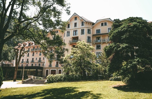 Allevard Apartment | Terres de France - Appart'Hôtel Le Splendid