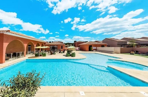 Saint-Christol Villa | Terres de France - Domaine de Bacchus Residence - Mezzanine Villa 4 people