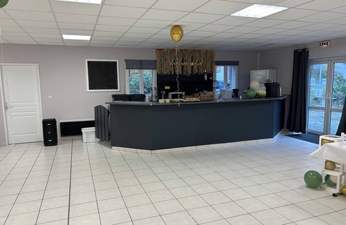Monclar-de-Quercy RV Rental | Terres de France - Hameaux des Lacs