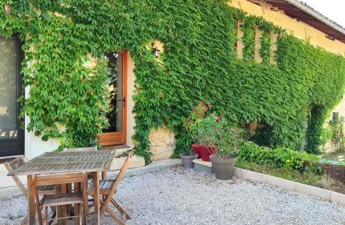 Treffort-Cuisiat Bed & Breakfast | Terres de la Grange B&B