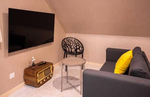 Saint-Quentin Apartment | Terres de Soleil - Bohème Chic en cœur St Quentin