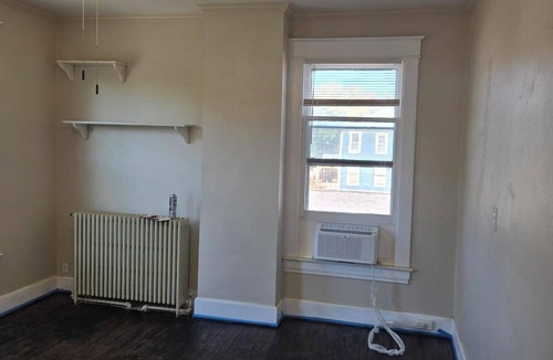 Alton House | Terrific 2-bedroom townhome in charming Alton
