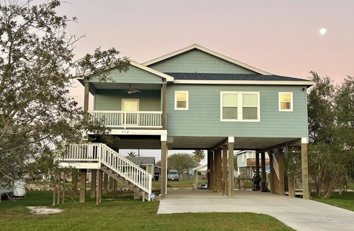 Rockport House | Terrific 3-bedroom waterfront home. Short & long term rentals available