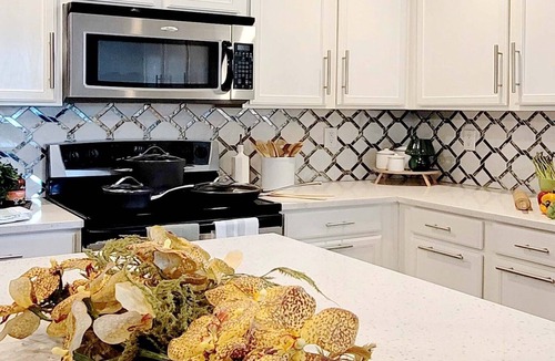 McKinney House | Terrific 4-bedroom house with Zen peaceful vibe- 5 mins. from Downtown McKinney