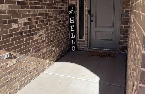 Lubbock House | Terrific 4-bedroom house in lively Lubbock, that’s home away from home!