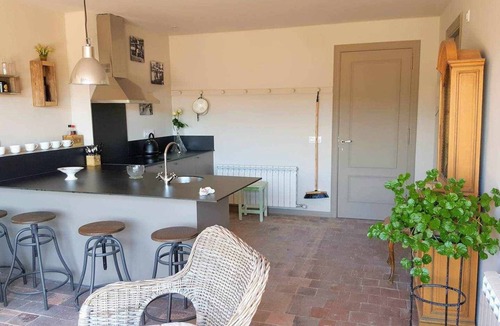 Olot Apartment | Terrissaire terrace and access to indoor swimming