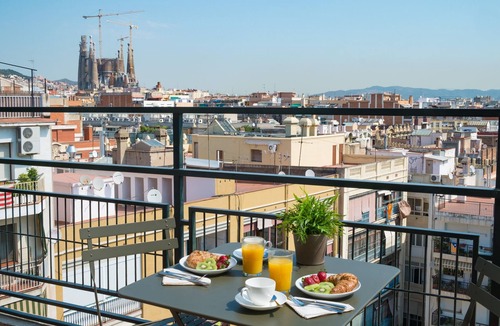 Dreta de l'Eixample Apartment | Tessa - Habitat Apartments