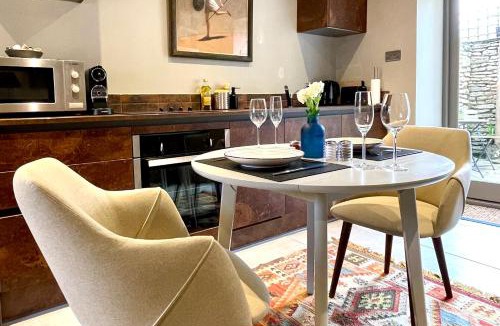 Tetbury House | Tetbury Cottage