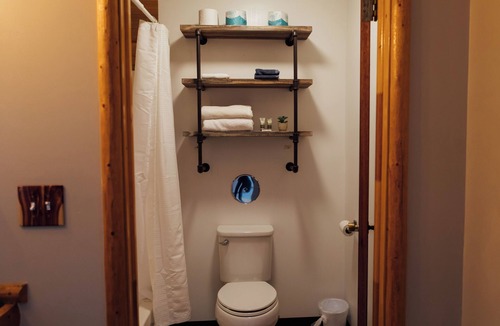 Tetonia Cabin | Teton Classic - King