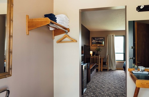 Tetonia Cabin | Teton Classic - King