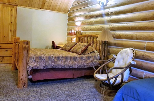 Driggs Hostel | Teton Hostel HideAway