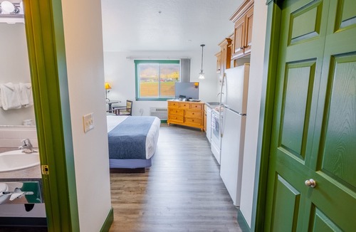 Victor Hotel | Teton Valley Motel