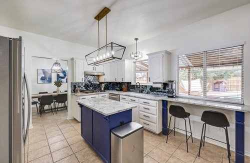 Rowlett House | Texan 5/3 Oasis - Hot tub, Pool, Cinema Room