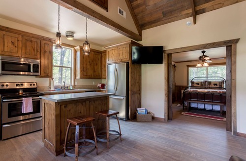 Royse City Cabin | Texan Cabin - Hill Country Inspired Cabin